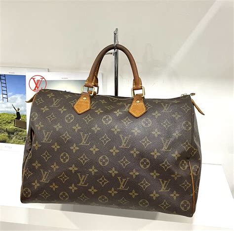 bauletto louis vuitton 35|Louis Vuitton heritage monogram.